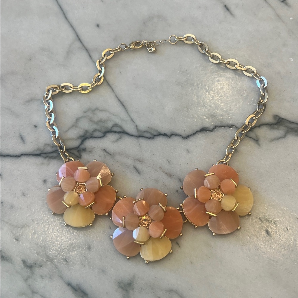 SUPER GLAM Peach Blossom Quartz & Rhinestone Statement Necklace